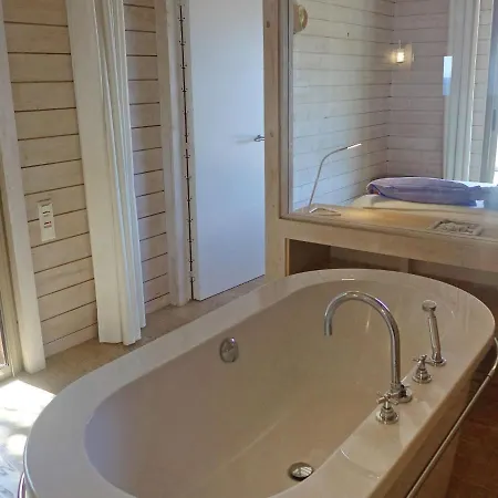 Holiday Le Cabanon * Cavalaire-sur-Mer