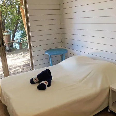 Holiday Le Cabanon